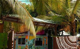 Flutterby House